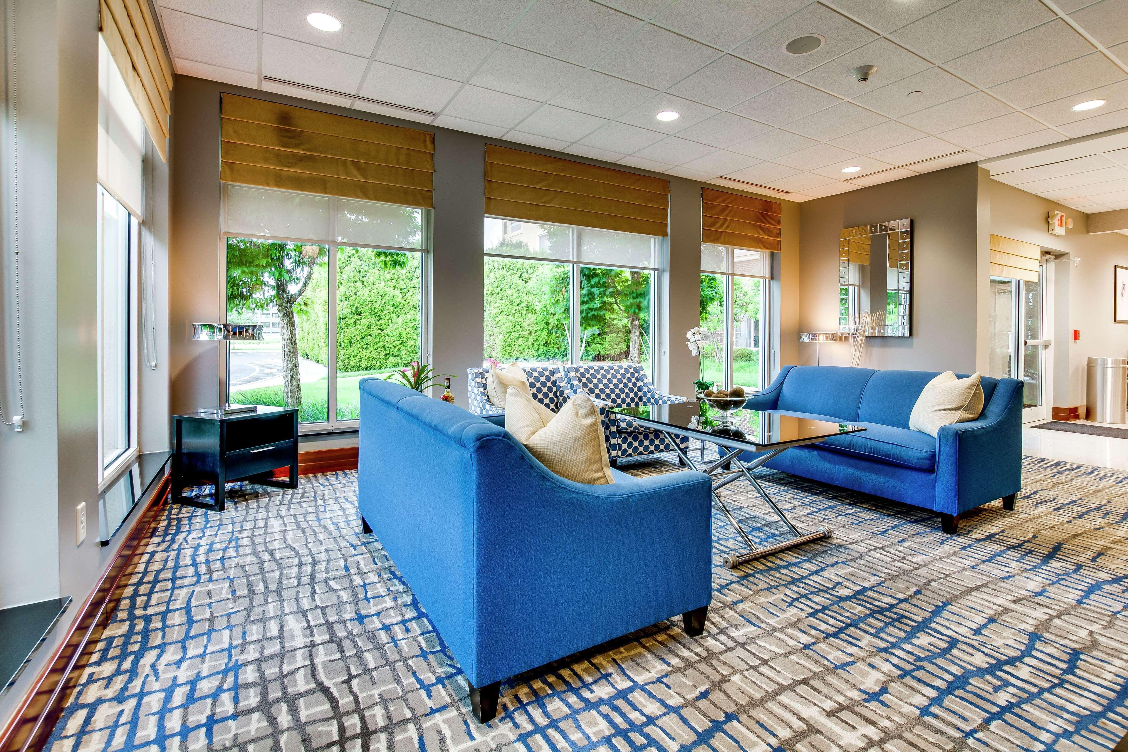 Hilton Garden Inn Louisville-Northeast Exterior foto