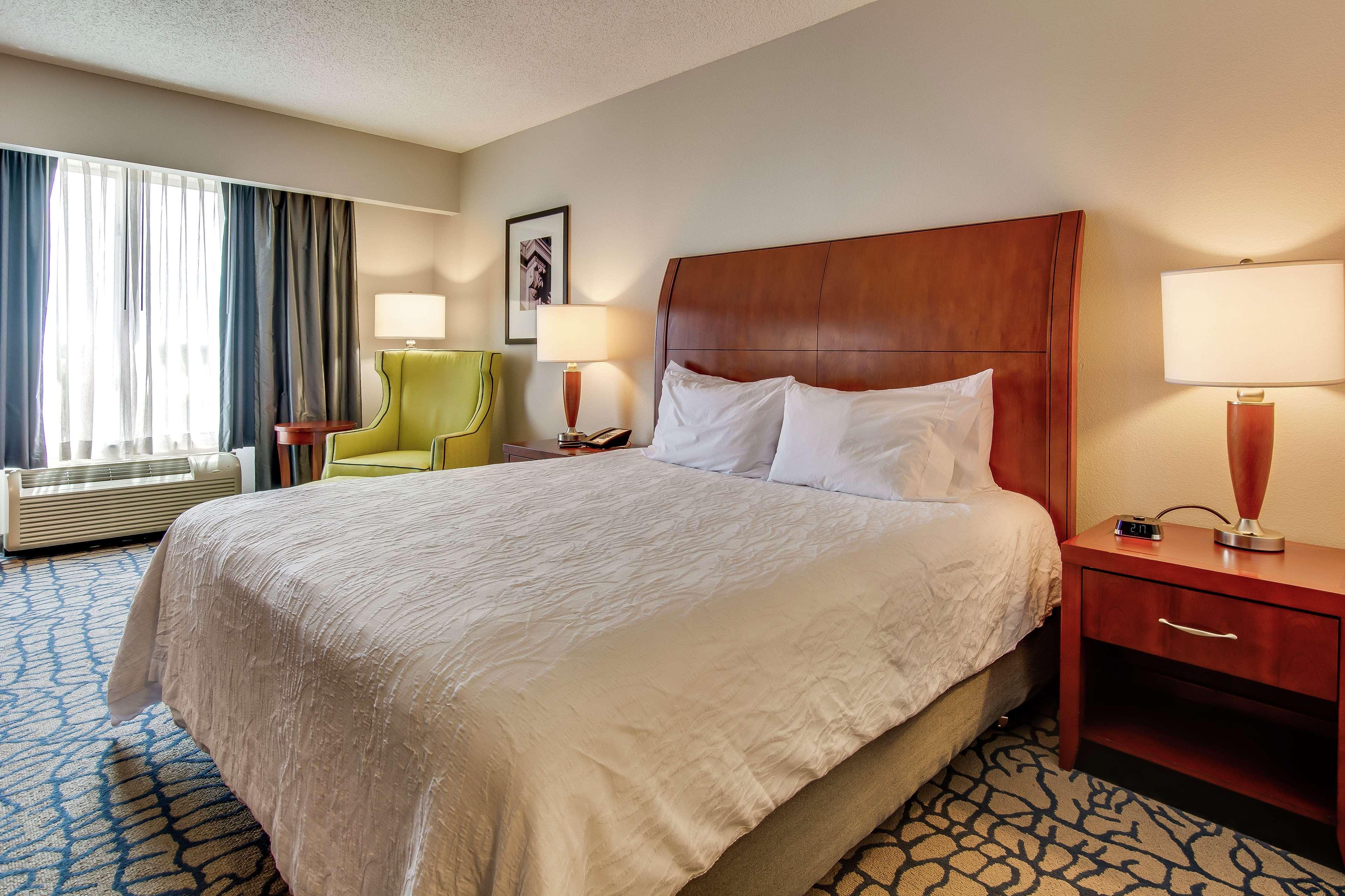 Hilton Garden Inn Louisville-Northeast Exterior foto